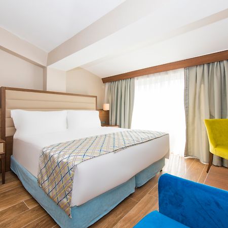 Ramada Plaza Antalya Hotel Ngoại thất bức ảnh Deluxe Room