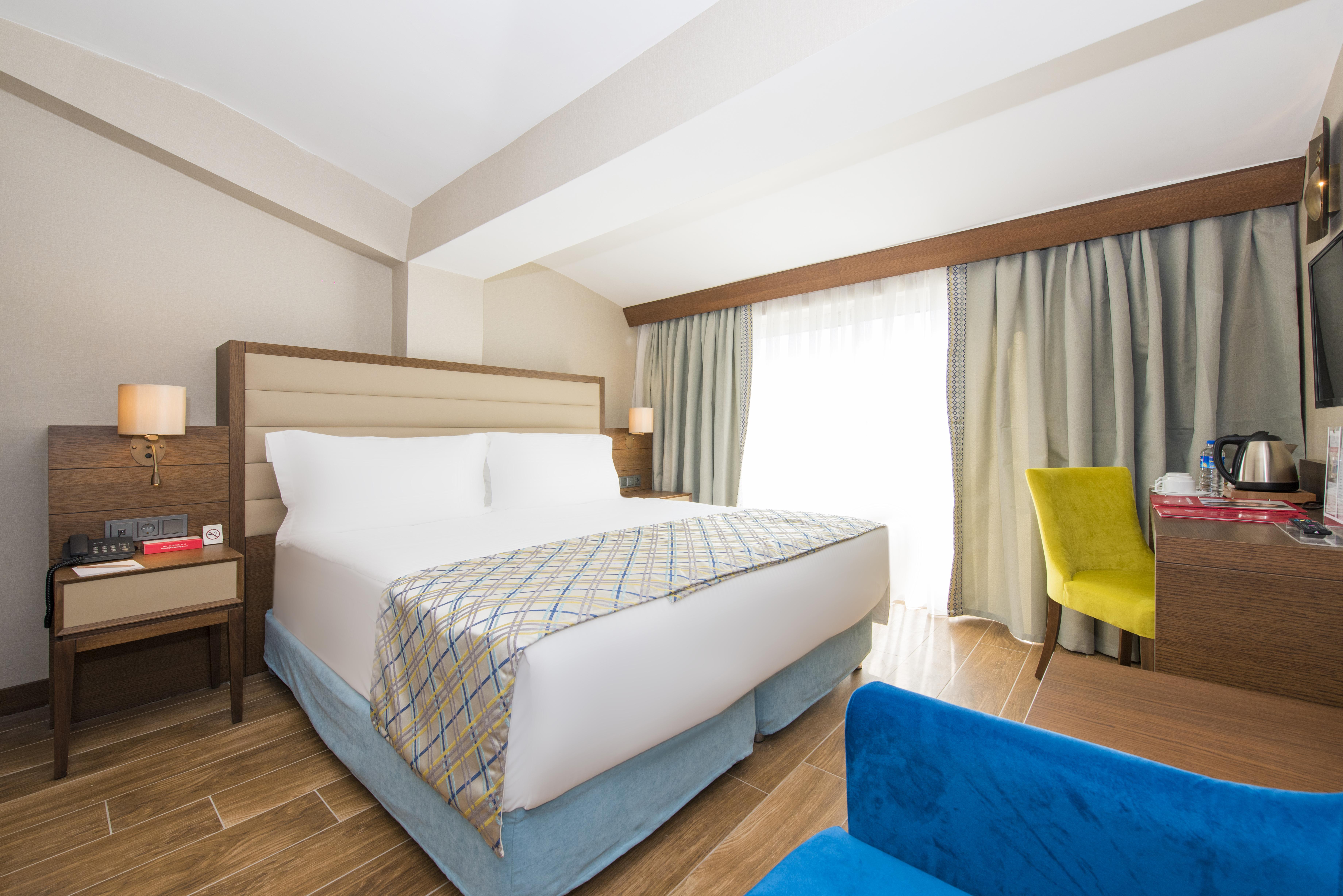 Ramada Plaza Antalya Hotel Ngoại thất bức ảnh Deluxe Room