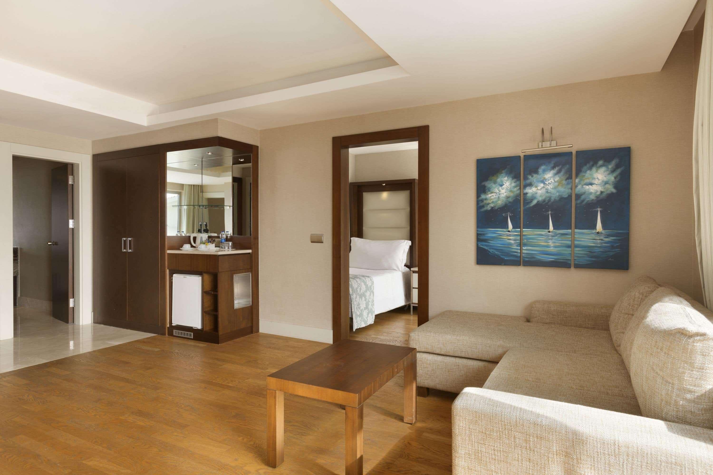 Ramada Plaza Antalya Hotel Ngoại thất bức ảnh Suite