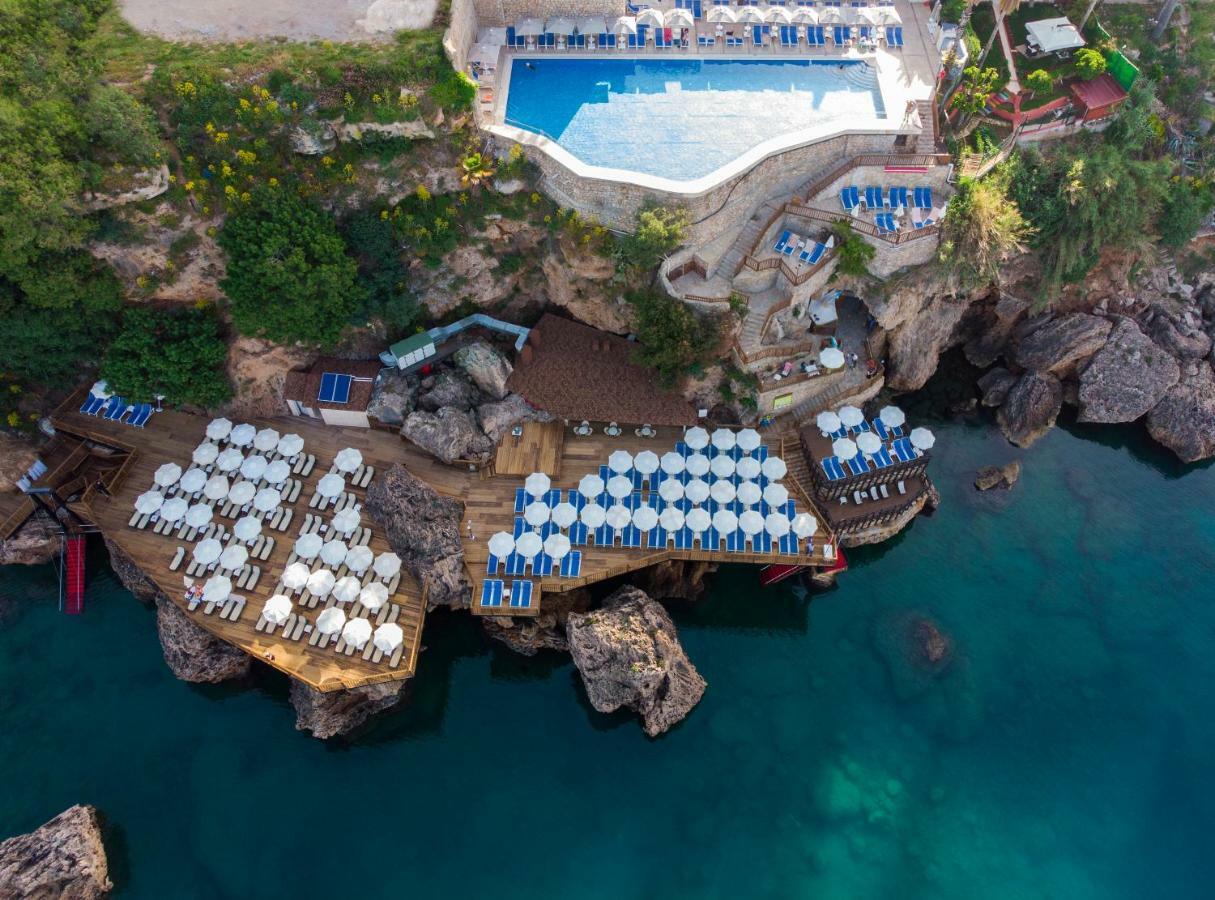 Ramada Plaza Antalya Hotel Ngoại thất bức ảnh Aerial view of the Blue Grotto